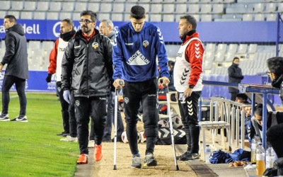 Coch diumenge retirant-se del camp amb crosses | Críspulo Díaz